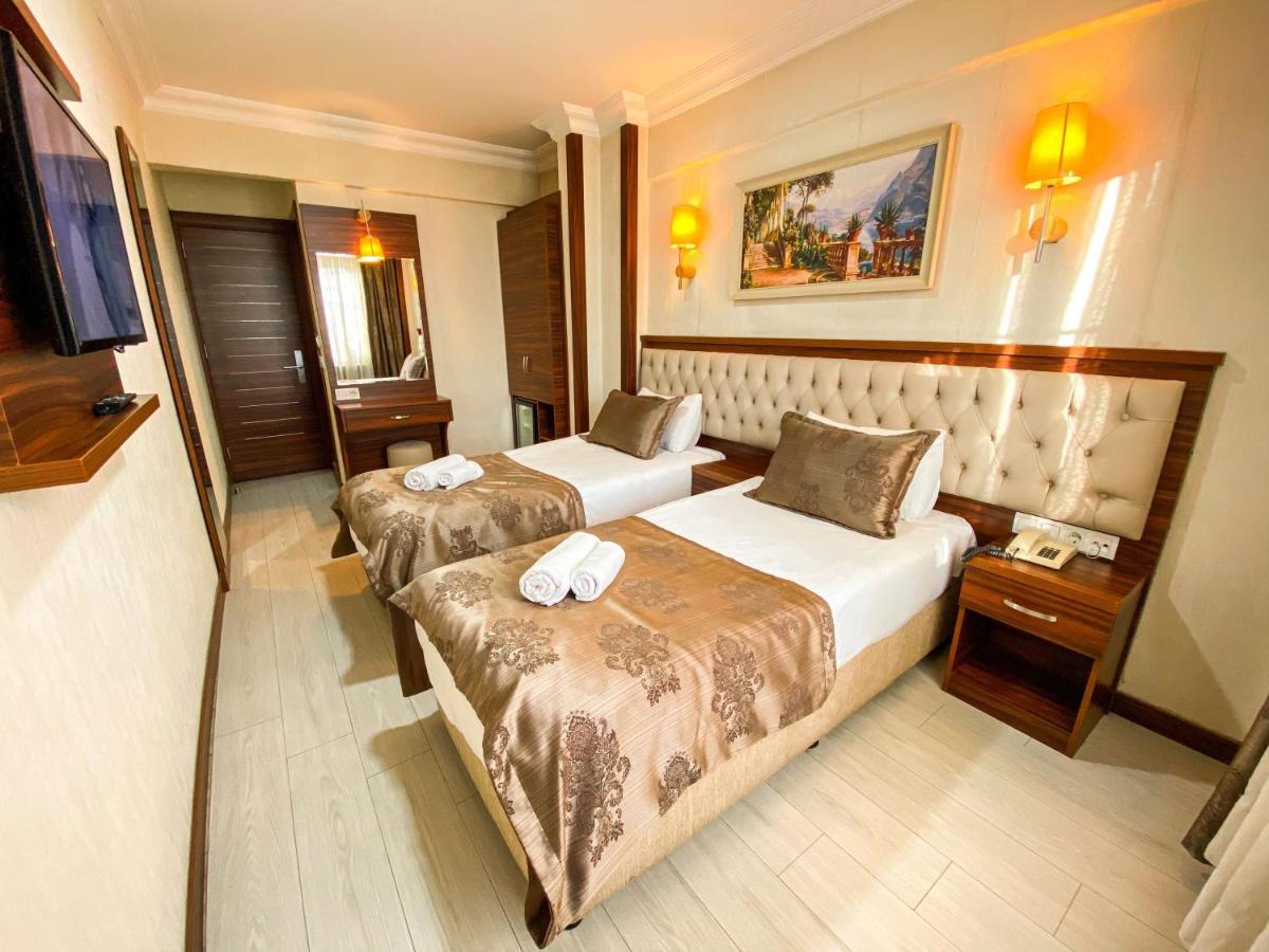 Mekke Hotel อิสตันบูล ภายนอก รูปภาพ