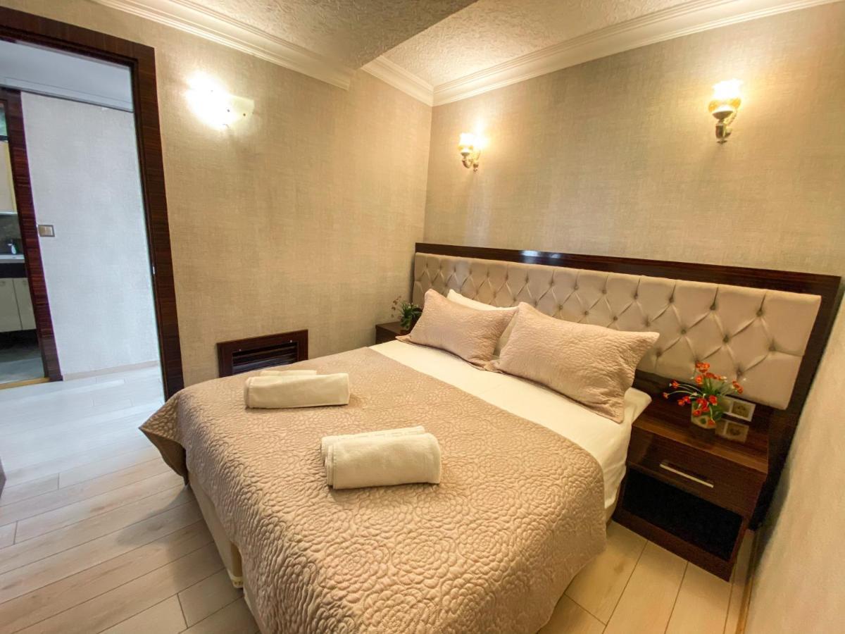 Mekke Hotel อิสตันบูล ภายนอก รูปภาพ