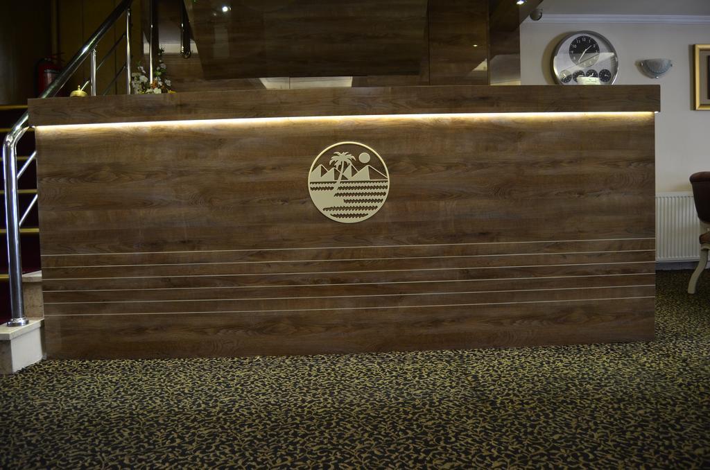 Mekke Hotel อิสตันบูล ภายนอก รูปภาพ